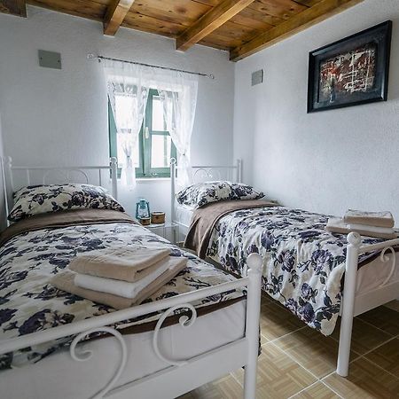 Apartman Studio Zdravko Eco Village Imotski Exterior photo